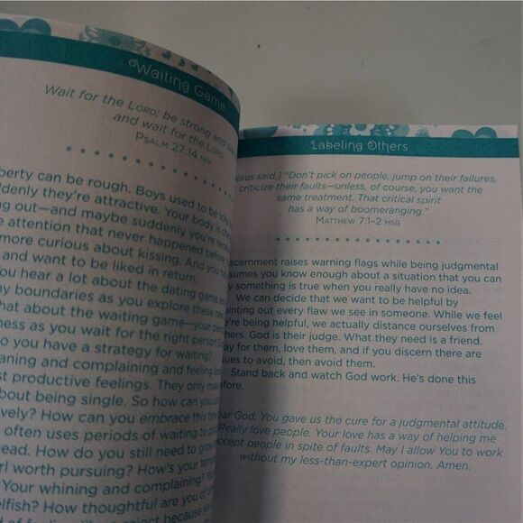 3-Minute Devotions for Teen Girls 180 Encouraging Readings 2015 Paperback - Picture 7 of 9